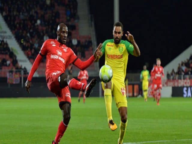 Soi kèo nhà cái trận Nantes vs Dijon, 13/12/2020