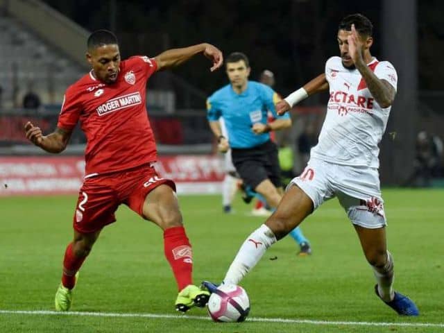 Soi kèo nhà cái trận Nimes vs Dijon, 24/12/2020