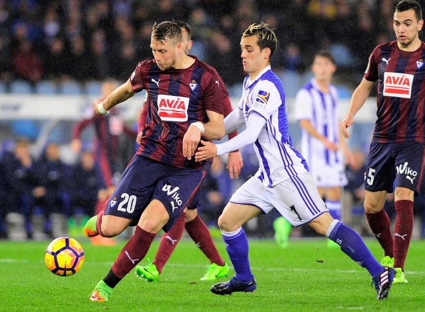 Soi kèo nhà cái trận Real Sociedad vs Eibar, 13/12/2020