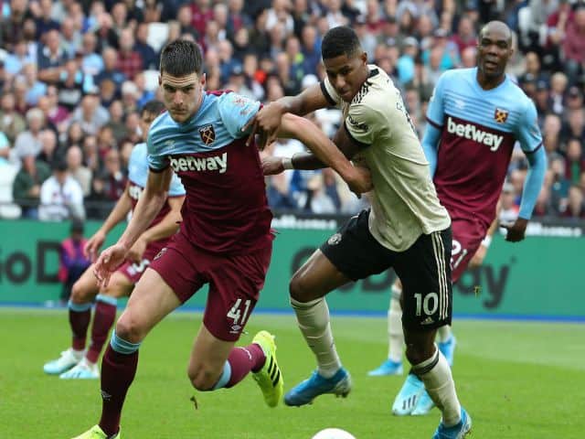 Soi kèo nhà cái trận West Ham United vs Manchester United, 06/12/2020